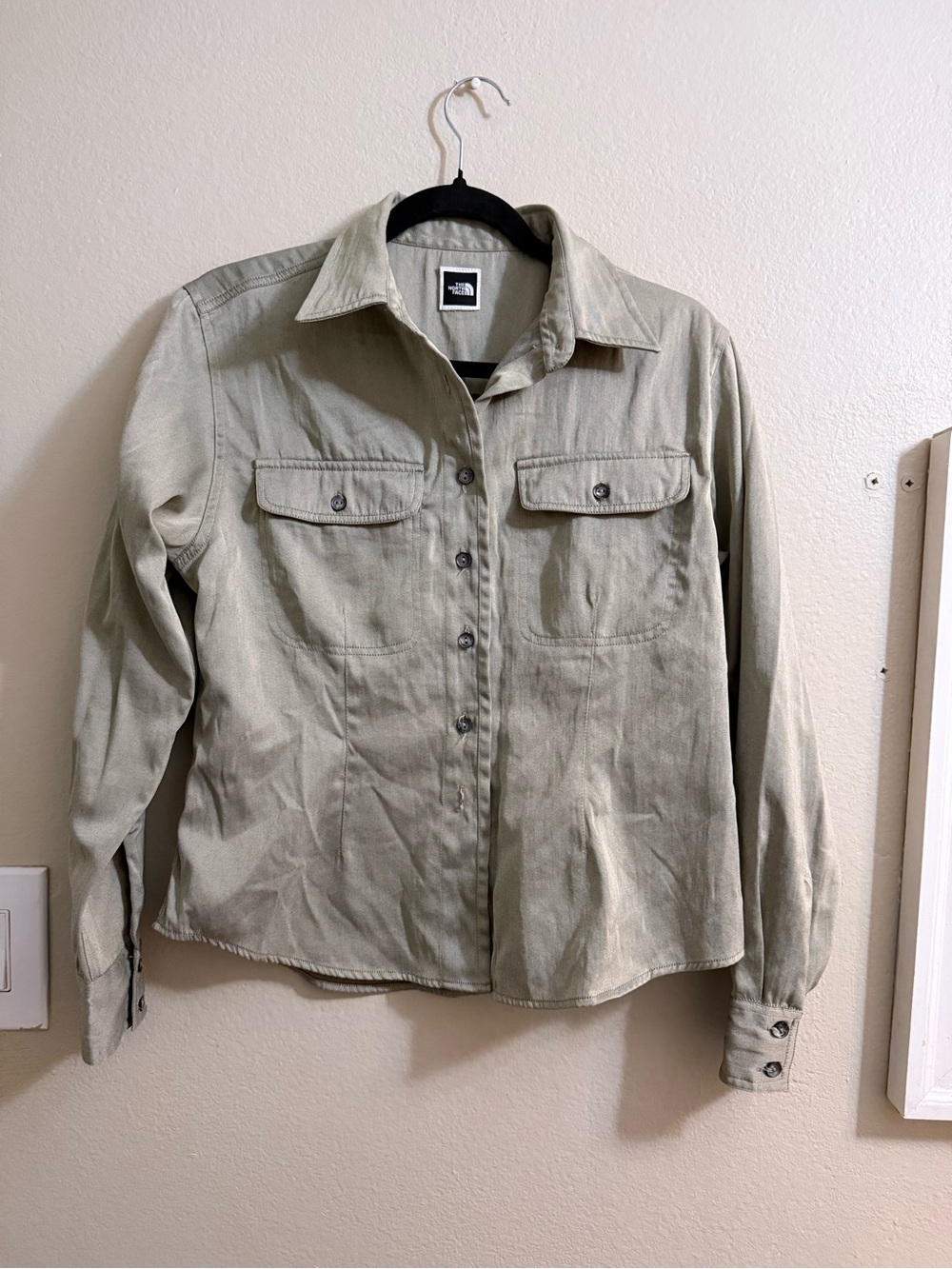 The North Face Light Olive Beige Collared Shirt Jacket